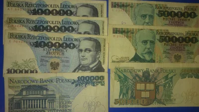 IbraKa - Ostatnimi banknotami polskimi, które posiadały stare godło Polski bez korony...