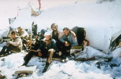 negroni - Przetrwańcy ze słynnej katastrofy lotniczej w Andach z 1972 roku. Panowie m...