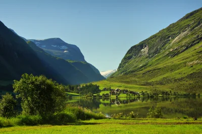 C.....s - @BebeHart: Norwegia latem. Najpiękniejsze miejsce na tej planecie.