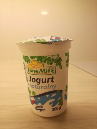 lepsze_liceum - można zjeść taki spuchnięty jogurt? Próbowaliście kiedyś? Czy nie zas...
