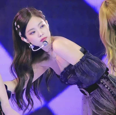 XKHYCCB2dX - #jennie #blackpink 
#koreanka