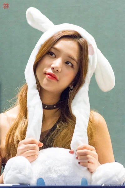 XKHYCCB2dX - #solbin #laboum
#koreanka #kronografia