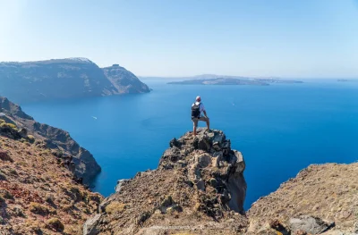 SzaloneWalizki - Uratujecie znalezisko? Film z Santorini, dużo pięknych widoków, gada...