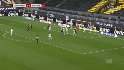 WHlTE - Borussia Dortmund [4]:1 Werder Brema - Mats Hummels 
#bvb #werder #Bundeslig...