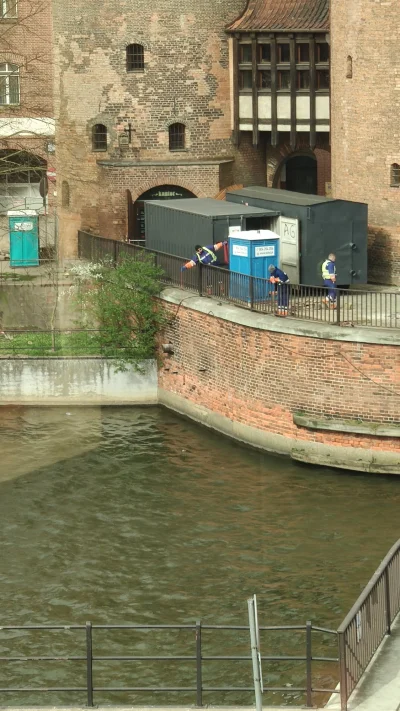 MichalStroz - co oni lowi? chłopy 3 dzień rzucają magnes do wody #gdansk