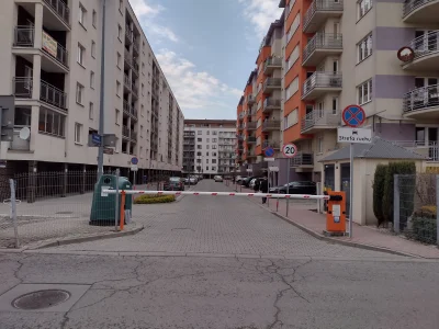 DerMirker - Moje ulubione zdegradowane urbanistycznie miejsce w Krakowie, to nowoczes...