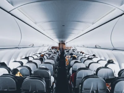 PalNick - #ciekawscycom

Pasażerka nie mogła przestać śpiewać podczas lotu i zmusił...