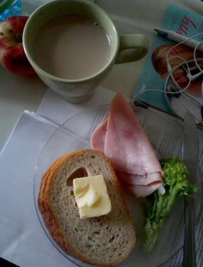 Stalowa_Figura - @MateyJDM: Typowe śniadanie po wydobycinach/porodzie wyglądało u mni...