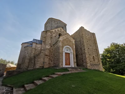 MrDeadhead - Jeden z najstarszych serbskich klasztorów to powstały w XII wieku Đurđev...