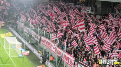 Jegwan - OTWIERAĆ STADIONY ŁACHUDRY!!!

Nie ma żadnych naukowych dowodów na to, że ...