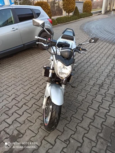 Nizkii - Siemanko,
Kupiłem jakiś czas temu motocykl i ma niestety wymienioną przedni...