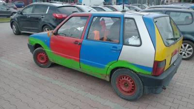 Afera_zbozowa - Uno w wersji #harlekin 
#samochody #zawszegratem