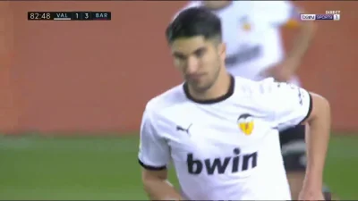 zajebotka - Valencia [2]:3 Barcelona

Carlos Soler

Piękna bramka (ładniejsza niż...