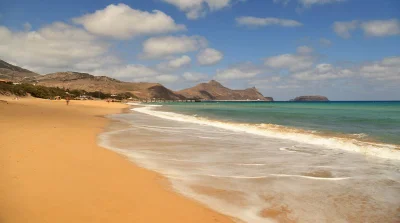 KKKas - @czarek69: Na samej Maderze nie ma piasczystej plaży, ale jest na wyspie obok...