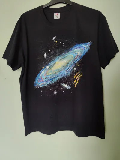 hurtwish - Równiez kosmicznie ale bez rakiety ( ͡° ͜ʖ ͡°)
Koszulka malowana przeze m...