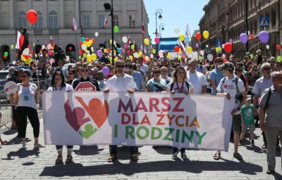 R187 - @Mastav: Tak było, a hetero chcą żeby im klaskać za to, że spuszczają się w wa...