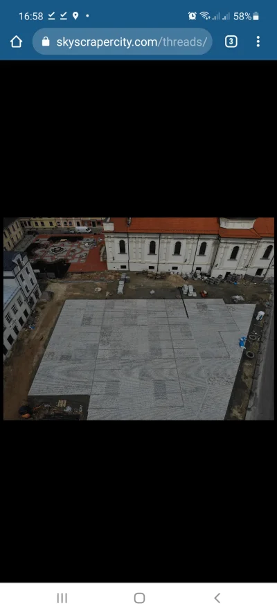 rafal-heros - @Franusss: W Zamosciu remontuja plac i oarking i tez zero drzew. Ludzie