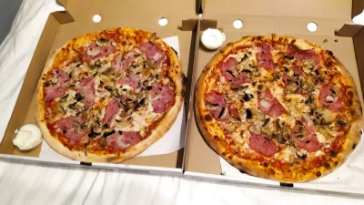 MondryPajonk - Pizza ogułem, a nawet dwie

#Pajonkdieta