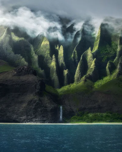 wariat_zwariowany - Nā Pali Coast, Kauai, Hawaje 
autor
#estetyczneobrazki #earthpo...