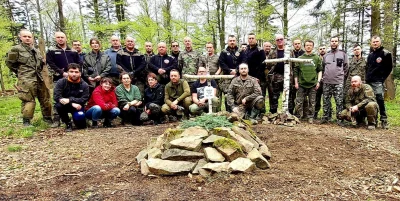 Zwiadowca_Historii - Bieszczady. Pasjonaci z naukowcami tworzą cmentarz z IWŚ – od 10...