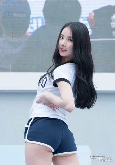 PanTward - #eunha #gfriend #koreanka