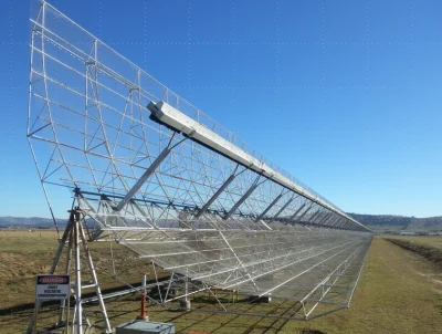 Soso- - Dzisiejszy radioteleskop jest zupełnie inny niż poprzednie.
Oto Molonglo Obs...