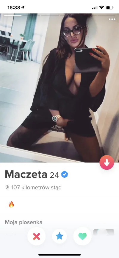 negroni - Co sądzicie? Poza zachęcająca xd
#tinder #kontenerynamleko #logikarozowychp...