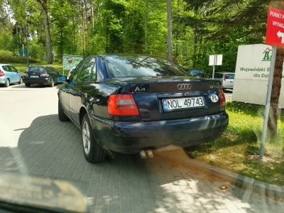 AnonimowyGoj - Narodowy polski idiota, na parkingu kilkadziesiąt wolnych miejsc, ale ...