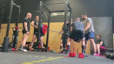 Kasahara - 155 kg BP
302 kg fail - krzywo ust alem; wszystko się posypało - głębokoś...