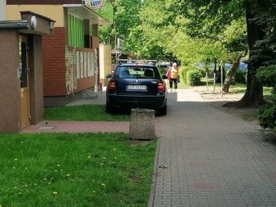 stefan_pmp - Ja nie zaparkuję pod klatką? #szczecin