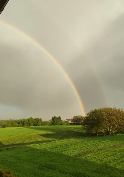 Arturrow - ułaaa double rainbow (｡◕‿‿◕｡)
 

#wodzislaw #rybnik #pogoda