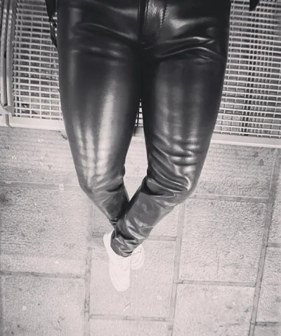 Lukardio - #spodnie #modameska #fetysz #skora #ubierajsiezwykopem #gownowpis #streetw...