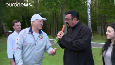 m.....s - @LubieRZca: no i jeszcze nie zapominaj, że Łukaszenka jadł marchewki z Seag...