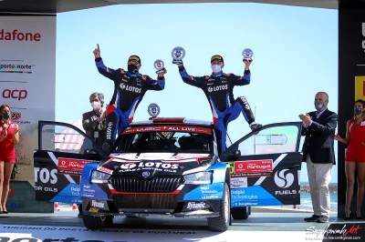 gabrally - Mireczki! @KajetanKajetanowicz wygrywa w Rajdzie Portugalii (WRC 3). To je...
