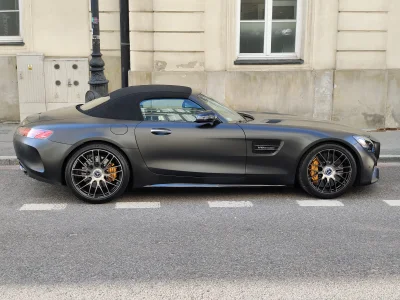 DobrzeNaoliwioneLozysko - AMG GT C Roadster.

Zapraszam do obserwowania #dobrzenaoliw...