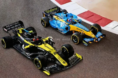 goodness702 - @CaVarese: Renault z 2005 i 2020 na obrazku