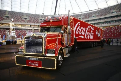 tomojedrugiekonto - Coca Cola: PRZESTAŃCIE ZATRUWAĆ POWIETRZE DIESELAMI!!!!!!!!
Coca...