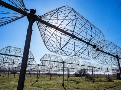 Soso- - Kolejny bardzo nietypowy radioteleskop, UTR-2 na Ukrainie
#codziennyradiotel...