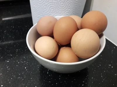 ixem - I cyk, wieczorkiem 10 jajeczek ugotowanych na miękko. Na dwa śniadanka.
Najle...