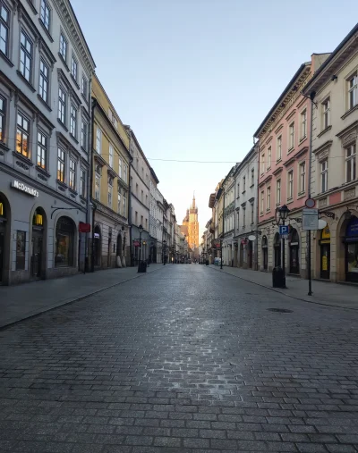 Z.....o - Hej przygodo! 
Witam Kraków z rana!