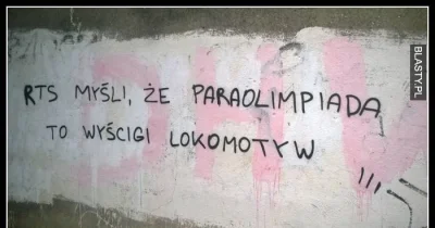 Smolki06 - Greenpeace ładuje swe telefony prądem z PGE, a widzew