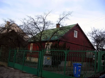 PonuryBatyskaf - @krzychukadetemtera: Domek drewniany jest tylko jeden