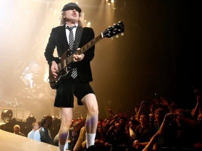 illinois - @snorli12: Niezła stylówa AC/DC