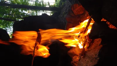 wspomnienieciszy - #gory #wiosna #trekking #ognisko #sudety

Bylo pozwolenie na ogn...
