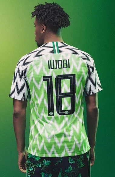 ChwilowaZielonka - Co jak co ale Nigeria ładne miała te koszulki na Mundialu a teraz ...