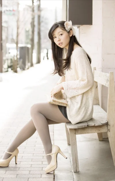 PetitFifiLaFume - Rina Koike
#japonka #rajstopy #nogi #azjatki