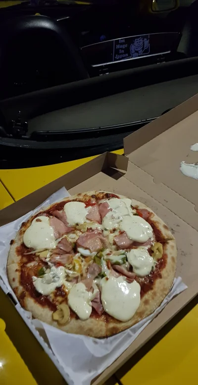 TheKa - Taka pizza po imprezie mmm :)
Jak za starych, dobrych czasów, stopy bolą, al...