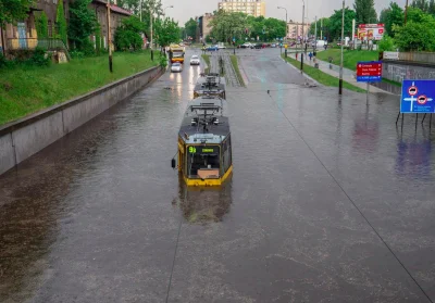 Luceeek - Czekając na nieuniknione
#łódź #burza