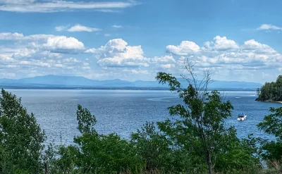 R2D2zSosnowca - @R2D2zSosnowca: Lake Champlain