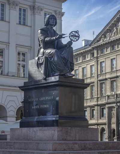FlasH - #lewactwo oszalało. 

W Warszawie powstał pomnik Mikołaja Kopernika. Nie by...